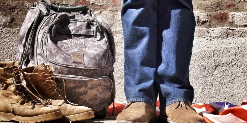 A man was arrested in Georgia after publicly holding a pro-Christian sign to raise awareness about homeless veterans.