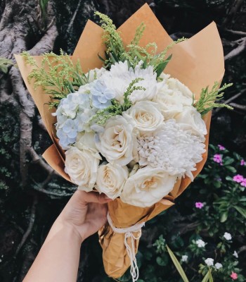 A woman is challenging an anti-discrimination law that would require her to provide a creative service for a same-sex wedding, thereby violating her beliefs.
